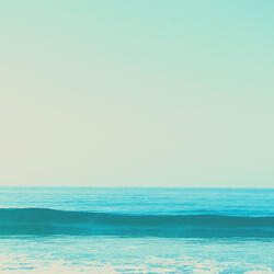 Phenomenal Soothing Waves