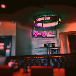 Sparkling Ambience for Dinner