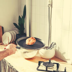 Mellow Ambiance for Cooking Dinner