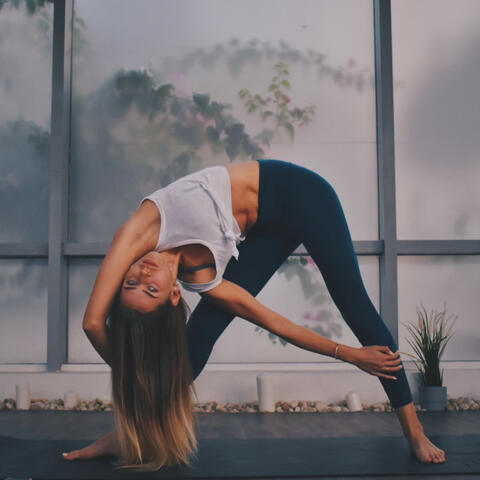 Yoga Music Girl