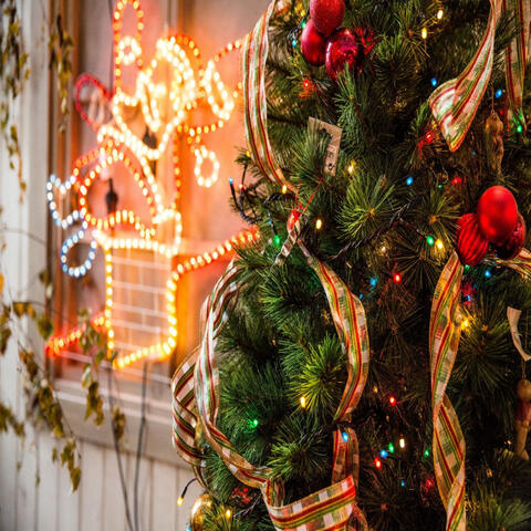 Cozy Holidays, Go Tell It on the Mountain
