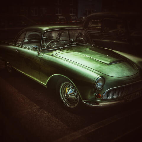 Music for car bass boosted