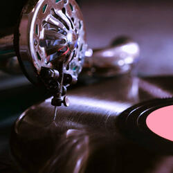 Chilled Bossa Piano Duo - Vibe for Higher Illusions