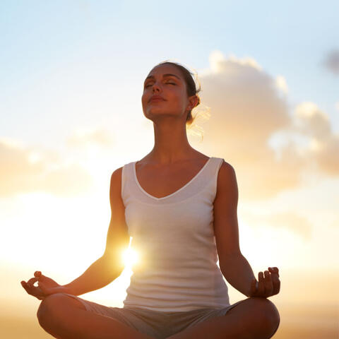 Calm Mental Space: Binaural Theta Waves for Heightened Concentration