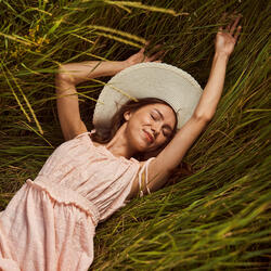 Harmonic Calmness Binaural Waves