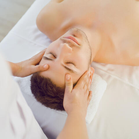 Heavenly Ambient Nature Caress: A Binaural Journey for Restorative Massage