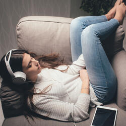 Slumber's Jazz in Melodic Lounge