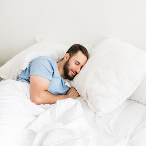 Ocean's Restful Waves: An Ambient Serenade of Sleep