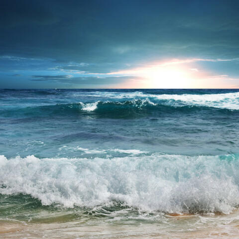 Ocean Bliss: Serene Soundscapes Retreat
