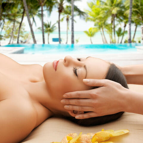 Waterscapes Unveiled: Binaural Massage Melodies