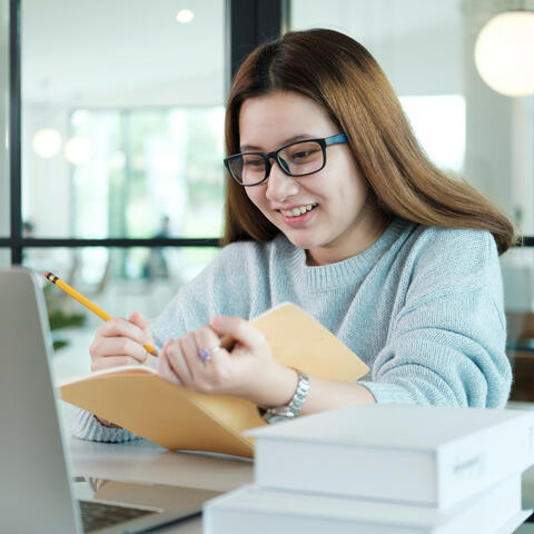 Gentle Study Aid: Rainy Piano for Concentration