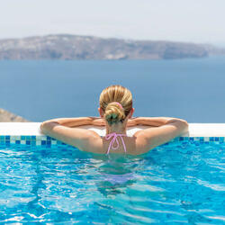 Surf Beckons to Unwind