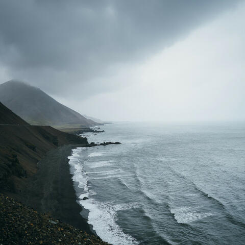 Calm Coastal Study Haven: Chill Music Ocean