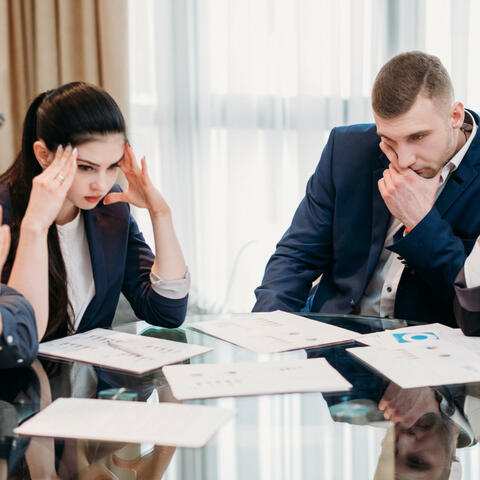 Rainy Mindful Focus: Binaural Zen Clarity