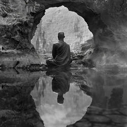 Calm Carves the Core of Thought