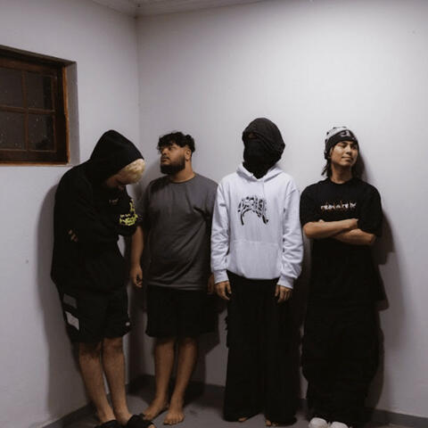 Underground Contra o Mundo