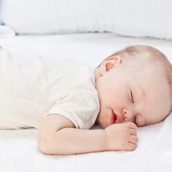 Soft Melodies for Calm Baby