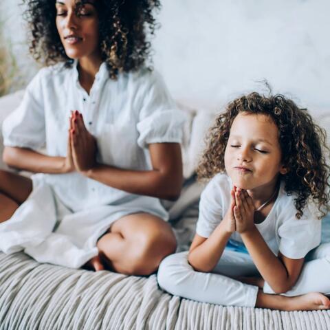 Calm Meditation Melodies for Inner Reflection