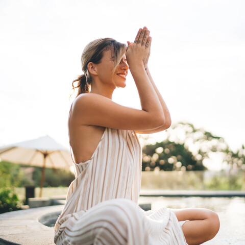 Tranquil Meditation Music: Gentle Tunes