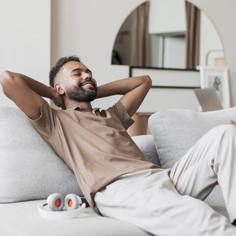 Soft Relaxation Sounds: Music for Calming