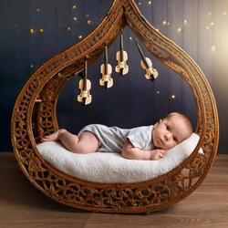 The Soft Sway Of The Moon