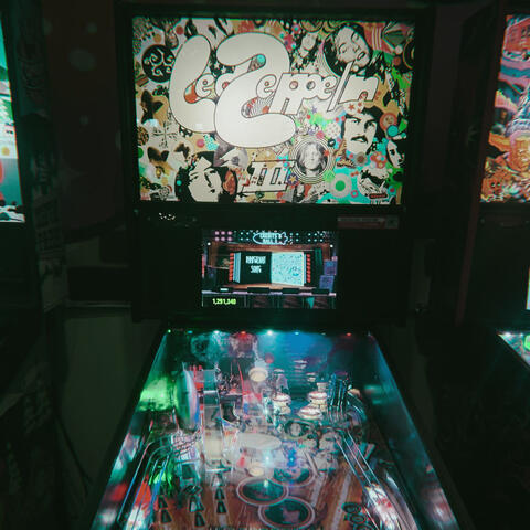 stoners' in pennsylvania hangout at antique shops.