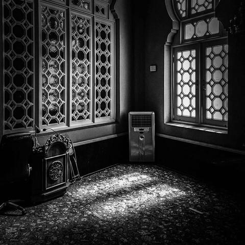 Comatose/Misericors Lumen Fidei