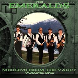 Hail Hail Medley - Hail Hail / I've Been Working On The Railroad / Yippi Ti / E.I.E.I.O. / Red River Valley / E.I.E.I.O