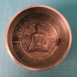 Singing Bowls Ascending and Descending Loop