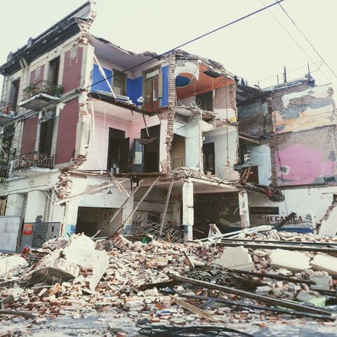 En mi derrumbe