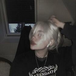 selfish (8D slowed + reverb)