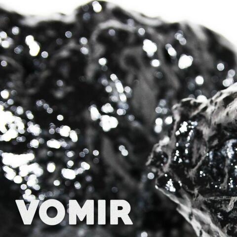 Vomir