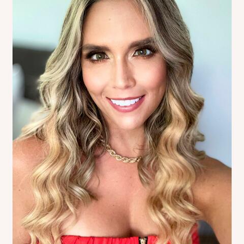 H y G Manuela Restrepo
