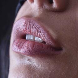 mouth sound no talking