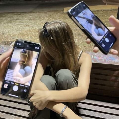 PAPER PLANES (TEKKNO)