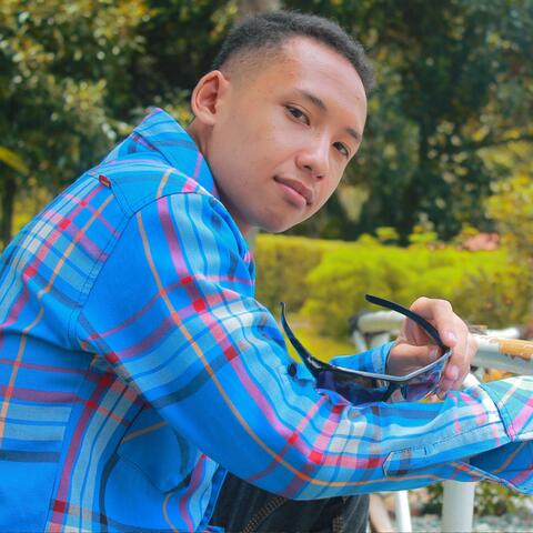 Suasana Sore Waduk Wadaslintang (feat. Muji Ai Music)