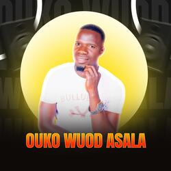Amos Adhola