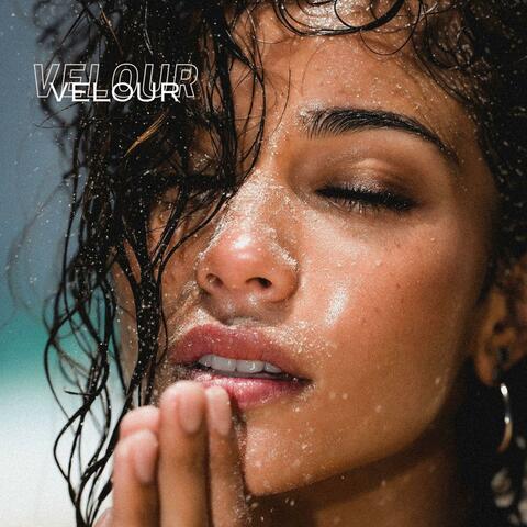 VELOUR