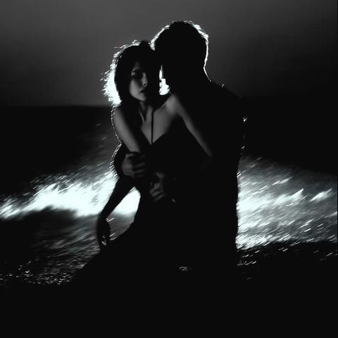 Everything is romantic, Fall in love again