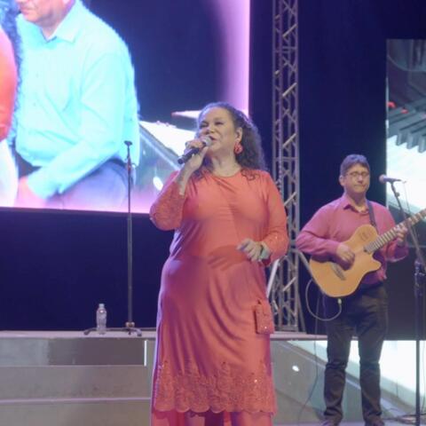 LOCUCION CONCIERTO EVA AYLLON