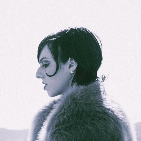 although it hurts, you’re free and i love you.