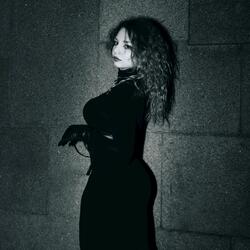 NICOLE