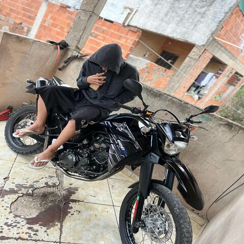 # ME PERDI NO REBOLAR