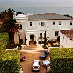 Улыбаемся во всю ширь лица