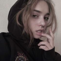 BAD B!TCH