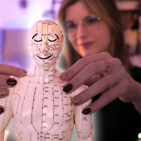 Tapping sur mannequin en plastique