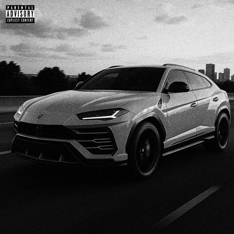 LAMBO URUS