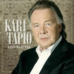 Kaksi maailmaa - Two Different Worlds