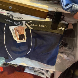 Ghlain Klain (clean girls kan va dirty)