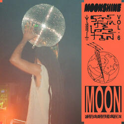 Moon (feat. Kelly Gomez)